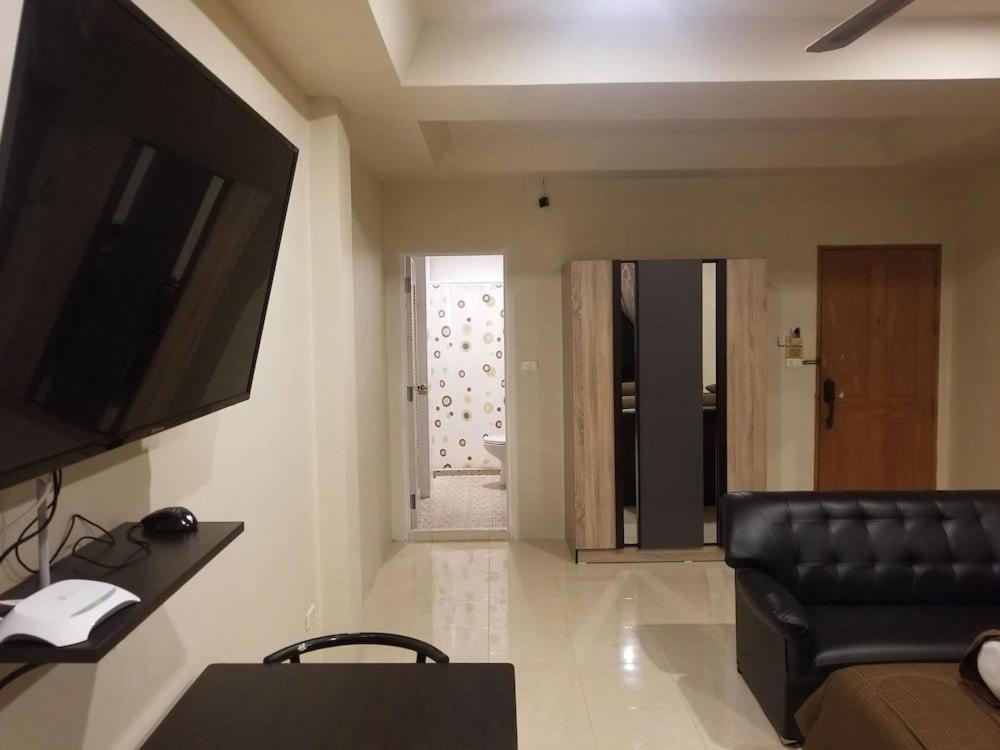 The Main Event Pattaya Bed and Breakfast Εξωτερικό φωτογραφία